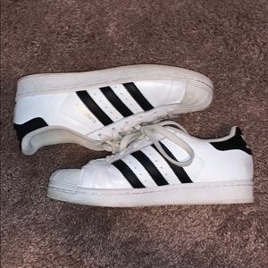 ADIDAS SUPERSTARS